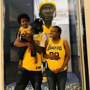 Meet your Posher, Clinesha